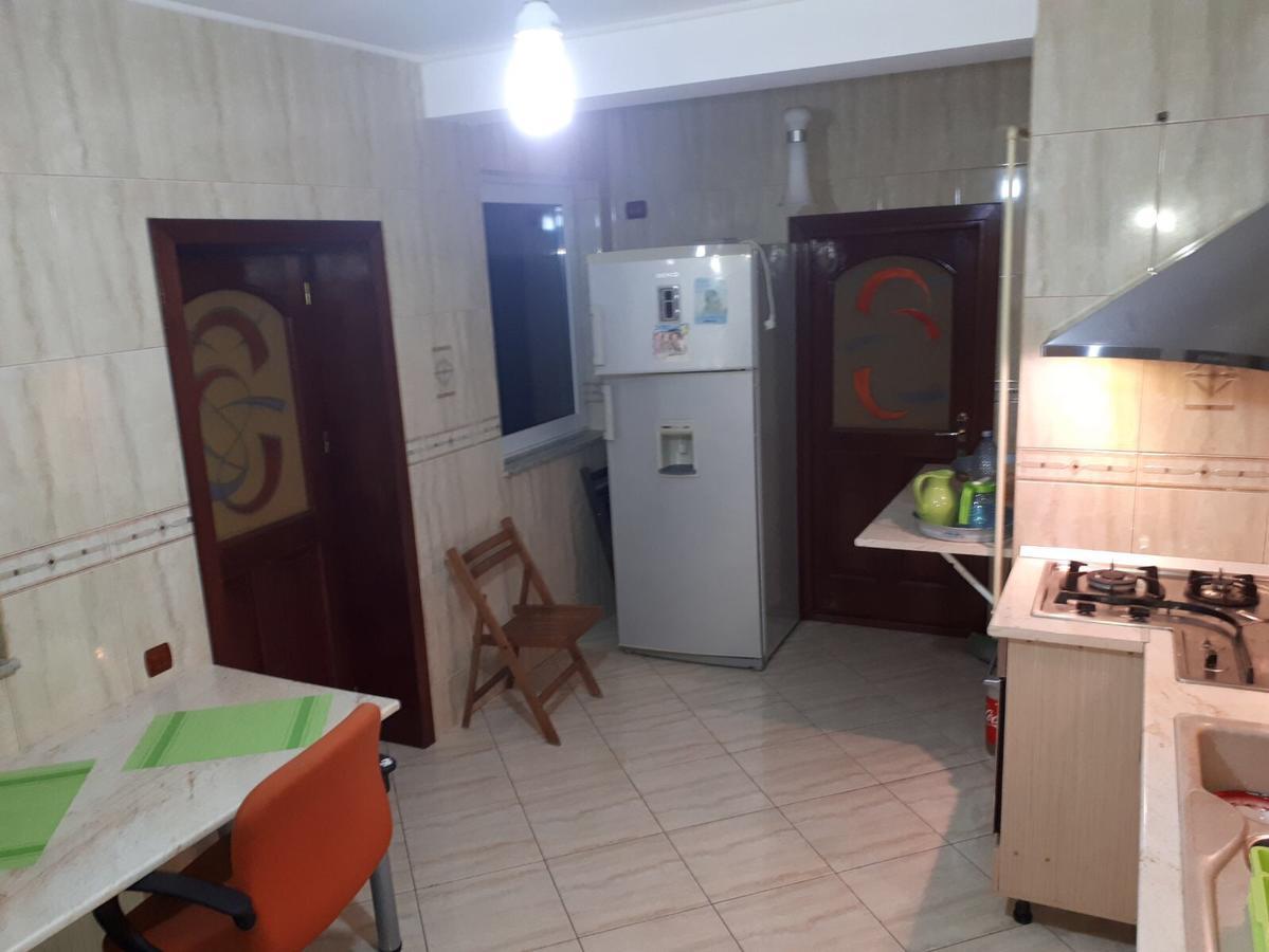 Casa De Vacanta ปาราอู เรเช ภายนอก รูปภาพ